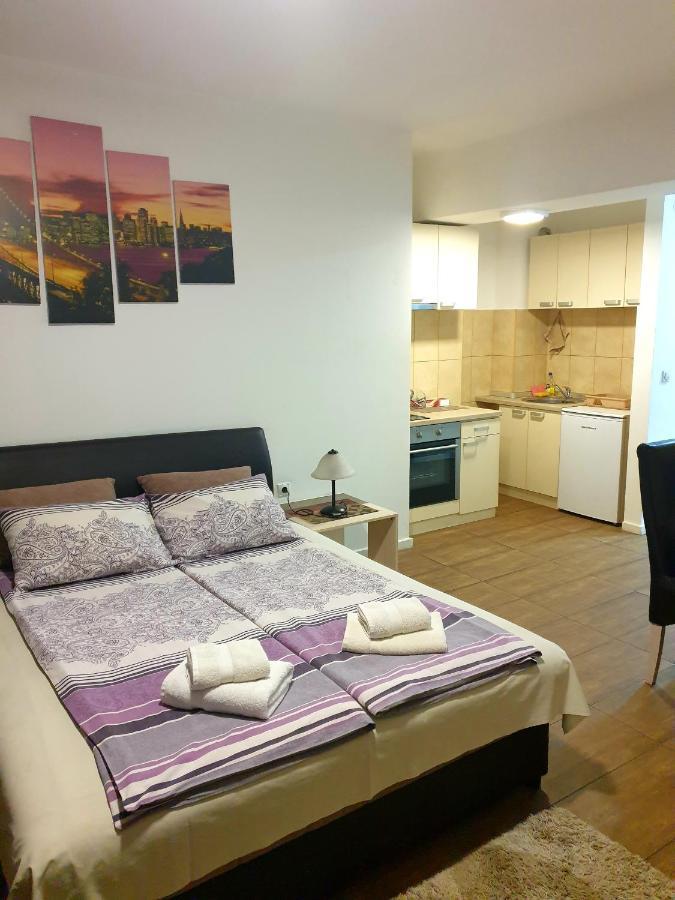 Laguna Apartman 2 Ni Exterior foto