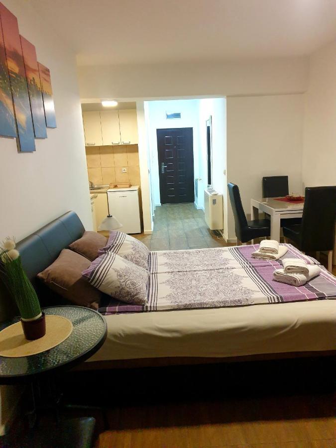 Laguna Apartman 2 Ni Exterior foto